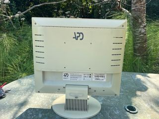 Monitor TFT-LCD APD L773 Beige