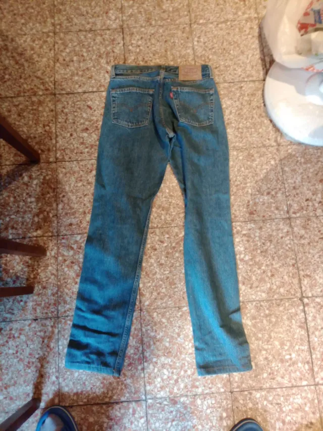Pantalón Levis Talla W29 L34