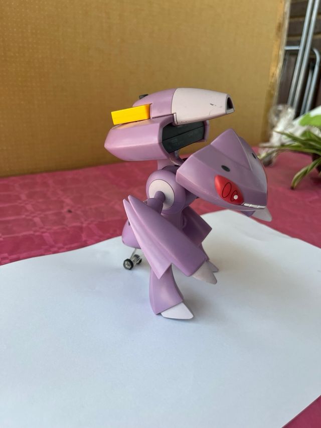 Takara Tomy Pokemon Genesect Figura 14cm