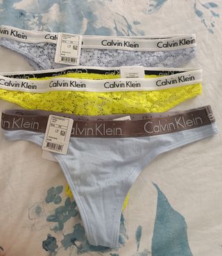 3 Tangas Calvin Klein XS Azul y Amarillo nuevo
