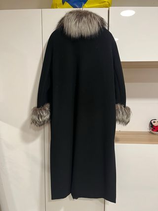 Cappotto lungo Marina Rinaldi nero con pelliccia 