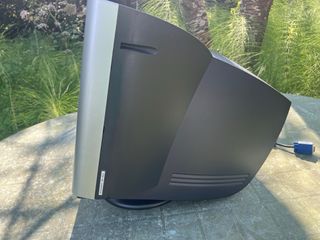 Monitor Compaq V7550 Color juegos vintage