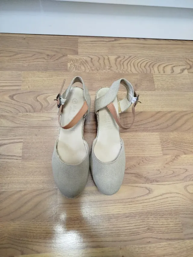 Cuñas esparto beige talla 40