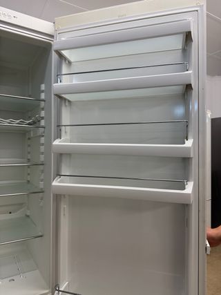 Nevera Liebherr 200x60 con garantía