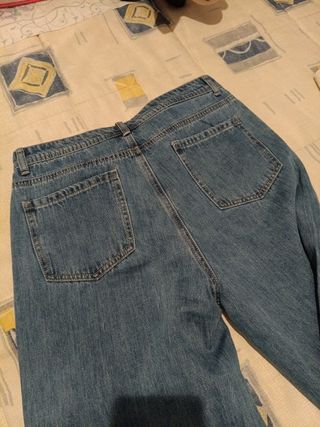 Pantalón vaquero ancho chica