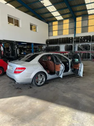 Mercedes-Benz Clase C 2007