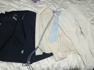 Traje de comunión azul y plata