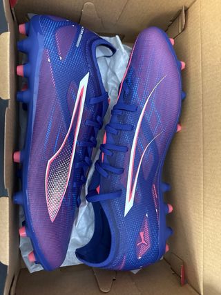 Zapatos de fútbol Puma nuevos