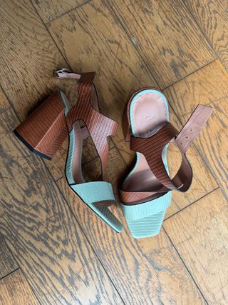 Sandalias Max Mara Tacón Marrón y Menta