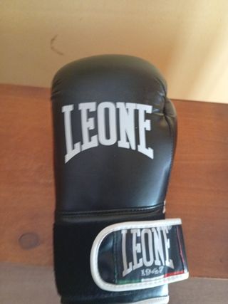 Guantes de boxeo Leone negros