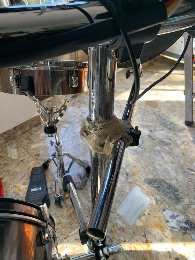 Batería Eléctrica California Rota