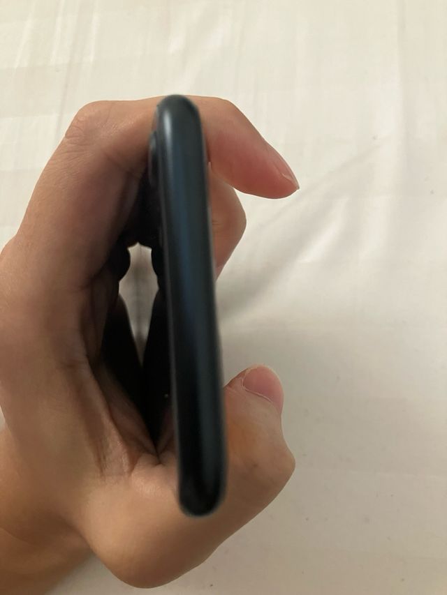 iPhone SE 2022 64GB Batería 100%