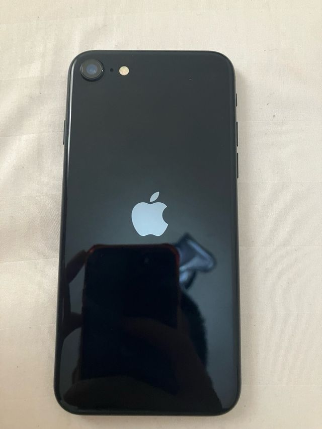 iPhone SE 2022 64GB Batería 100%