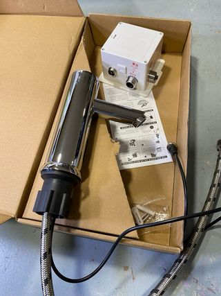 Torneira automática com sensor