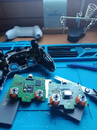Instalación de Joystick magnéticos TMR Mandos PS5
