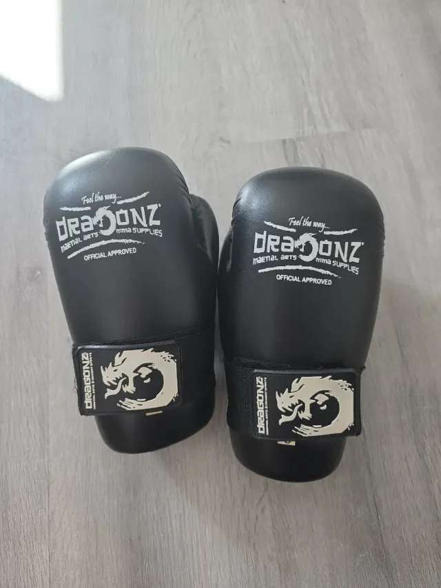 Guantes de boxeo Dragonz negros