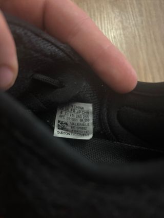 Adidas Yeezy Boost 350 V2 Black Red