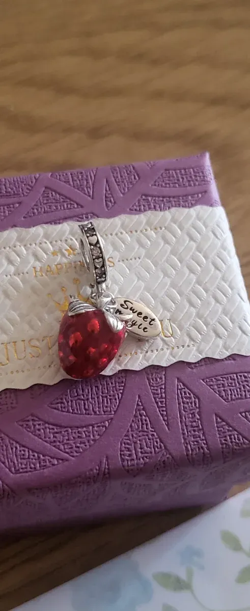 Colgante Plata Fresa Sweet Magic