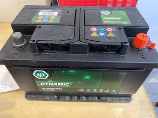 Batería Coche 12 voltios 70 amperios