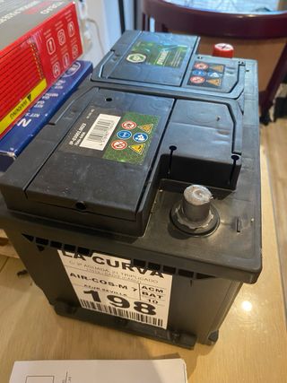 Batería Coche 12 voltios 70 amperios