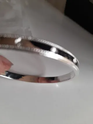 Pulsera esclava abierta plata 925con marca 