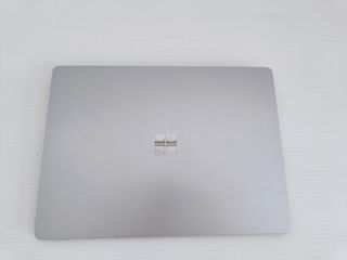Potente Surface Laptop 5 i7/16GB, perfecto estado