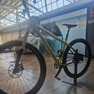 Cannondale F-Si Carbon 29" Talla M – TOP.