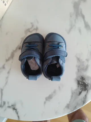 Zapatillas niño azul