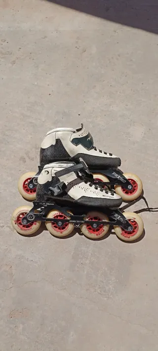 Patines de velocidad MARIANI talla 36
