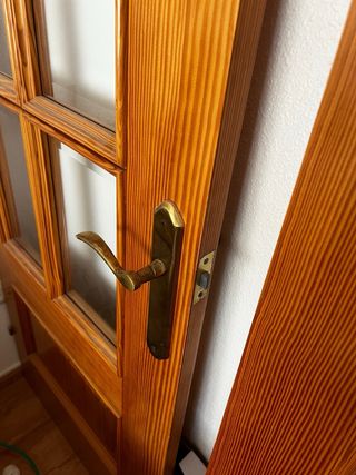 Puertas de madera con cristal