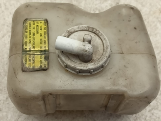 DEPOSITO EXPANSION MITSUBISHI MONTERO (V20/V40) 2