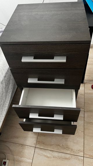 Cajonera Madera con Protector Metal