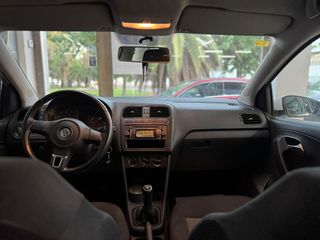 Volkswagen Polo 1.4 Advance 85cv