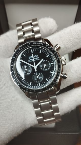 Reloj Seiko Mod Speedmaster Negro y Blanco