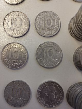 Lote 52 monedas 10 céntimos de peseta