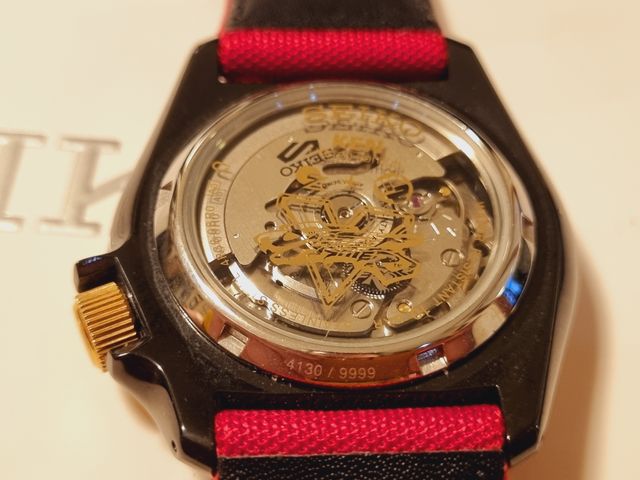 Seiko 5 Sport Street Fighter V Ken Edizione Limita