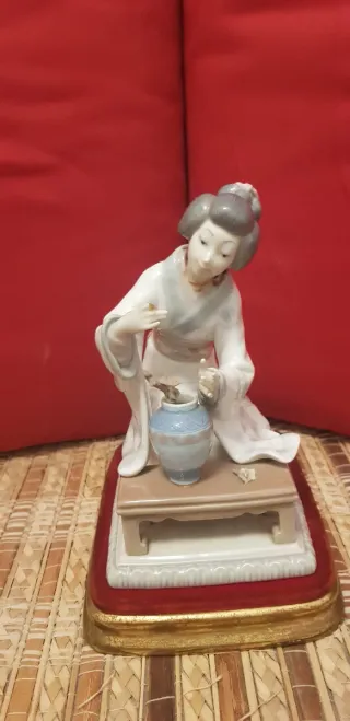Figura Lladró Geisha