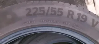  225/55 R19 99V