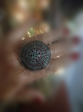 Anillo Plata Rubíes y Esmeraldas