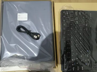Funda + Teclado iPad Pro 11 2024 Sin Usar