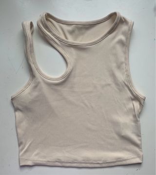 Top crema Shein talla S