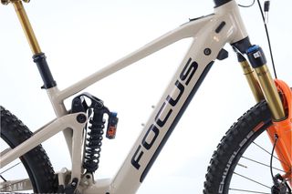 Bicicleta Focus Sam 2 6.9 XT talla S Reacondicionada