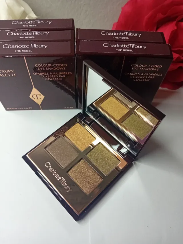 5 pz Charlotte Tilbury The Rebel Luxury Palette