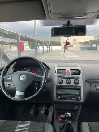 Volkswagen Touran 2009