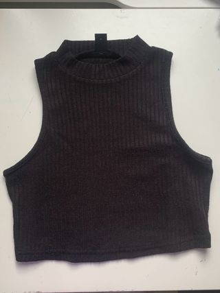 Top SHEIN negro cuello alto talla S