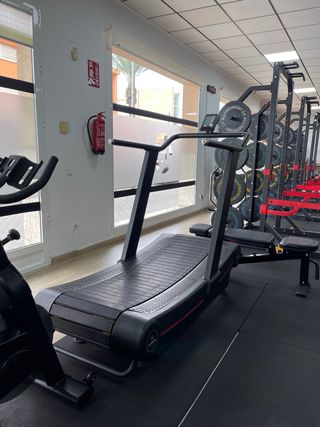 Cinta Curva Profesional Titanium Strength