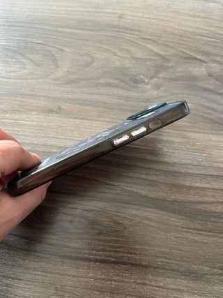 Funda iPhone 13 Off-White x Apollo