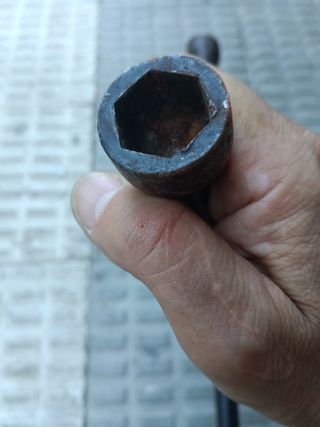 Llave de cruz para ruedas