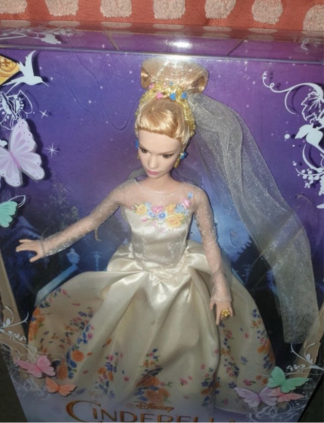 Muñeca Cenicienta Boda Real Disney