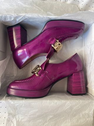 Zapatos Hispanitas Talla 39 Morado y Dorado